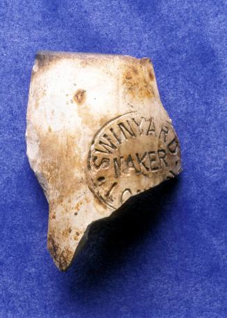 Clay pipe bowl inscribed "swinyard"