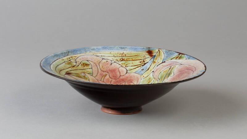 Flared Majolica Bowl