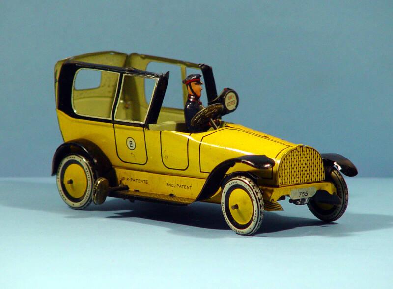 Clockwork Tin Car