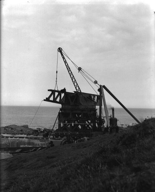 Erection of Titan Crane on South Breakwater Pier