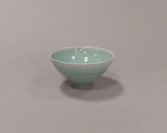 Porcelain Small Footed Bowl