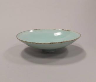 Porcelain Flared Open Bowl with Celadon Glaze