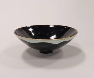 Porcelain Open Bowl Glazed in Celadon and Tenmoku