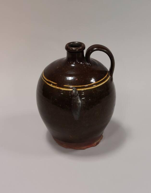 Stoneware Flagon with Handle