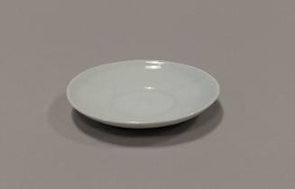 Porcelain Saucer with Celadon Crackle Glaze