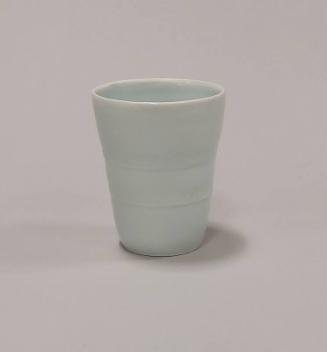 Porcelain Beaker with Seal