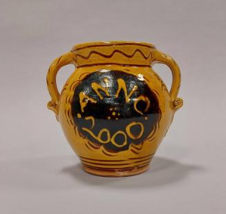 Earthenware Commemorative Vessel with Yellow Glaze