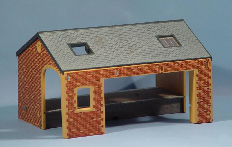 Oo Gauge Railway Shelter