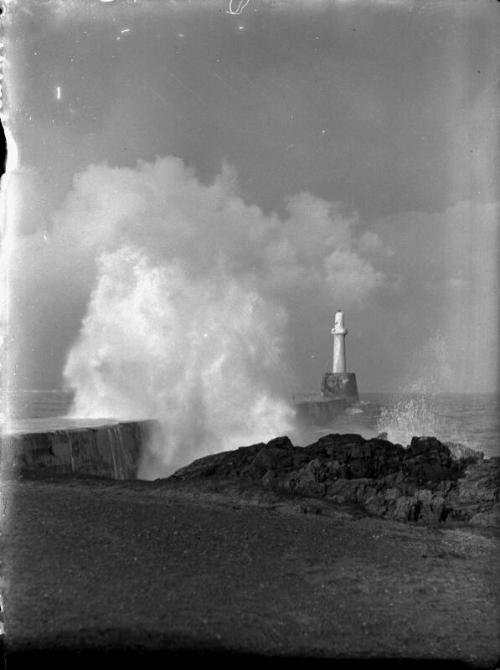 Waves Breaking Over South Breakwater Pier