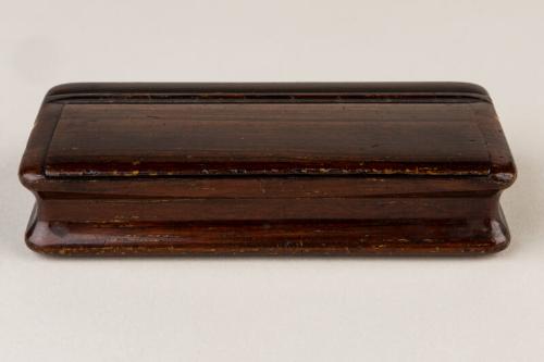 Rosewood Rectangular Snuff Box