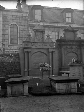 Memorial Stone St Nicholas Graveyard