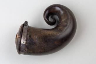 Horn Snuff Mull