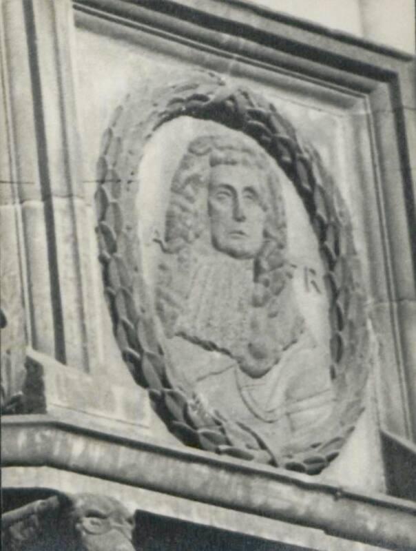 James VII of Scotland - Mercat Cross