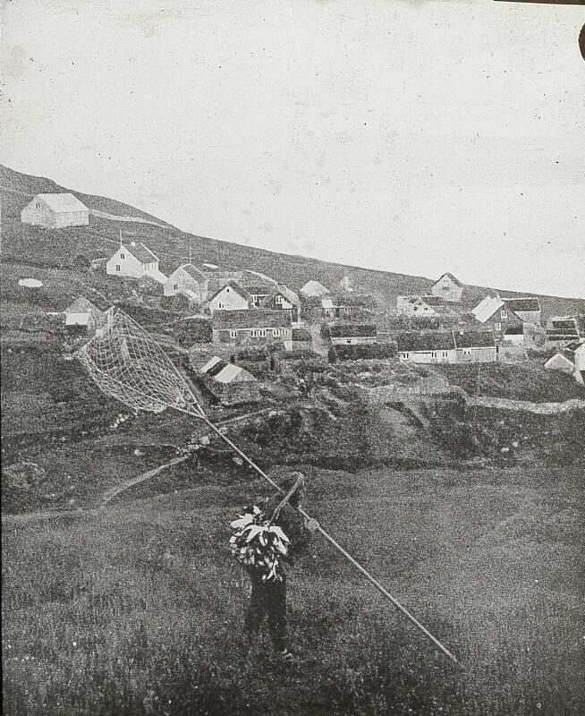 Faroe Islander returning from Wild Fowling