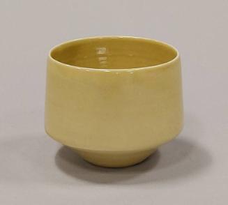 Medium Yellow Oval Porcelain Pot