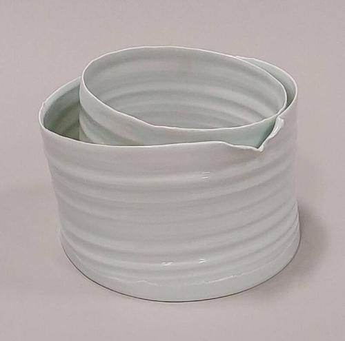 Porcelain Circular Double Wall Vessel
