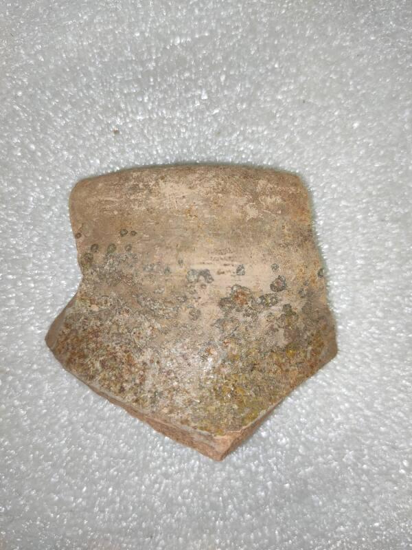 AB/Q/73 Local Jug Rim Sherd