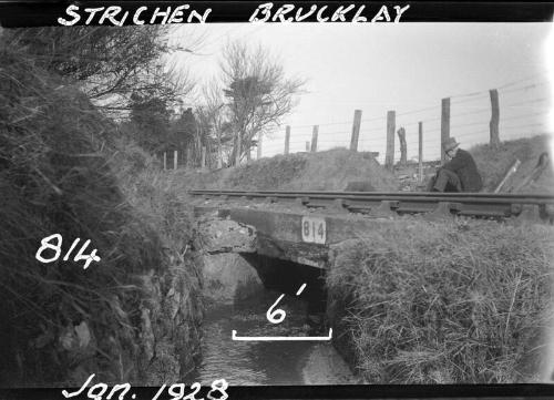 Small Rail Bridge No.814