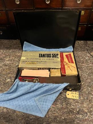 Barber's Kit in Suitcase