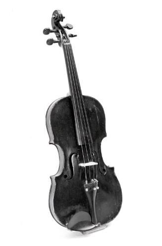 Violin by Joseph Ruddiman, Aberdeen, dated 1782.