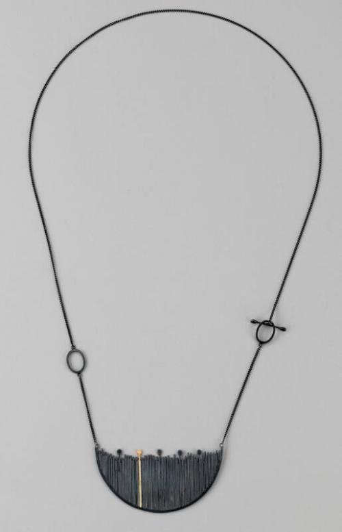 Arc Necklace