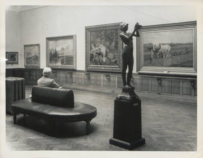 Photograph of Aberdeen Art Gallery interior