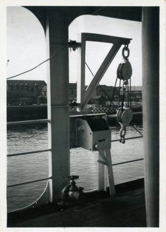 black and white photograph of cargo steamers Hero and Hydra under construction