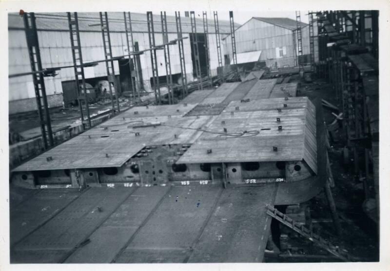 black and white photograph of baltic timber carrier Binna under construction