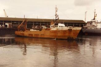 Colour Photograph Showing The Aberdeen Registered Trawler 'glen Dee' In Aberdeen Harbour