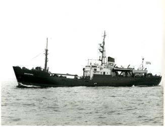 Photograph showing the salvage vessel Droxford